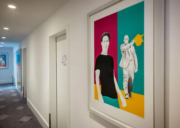 Hotel Art 4*