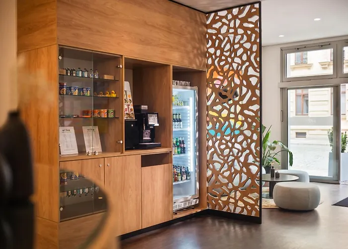 Art فندق لبسيا